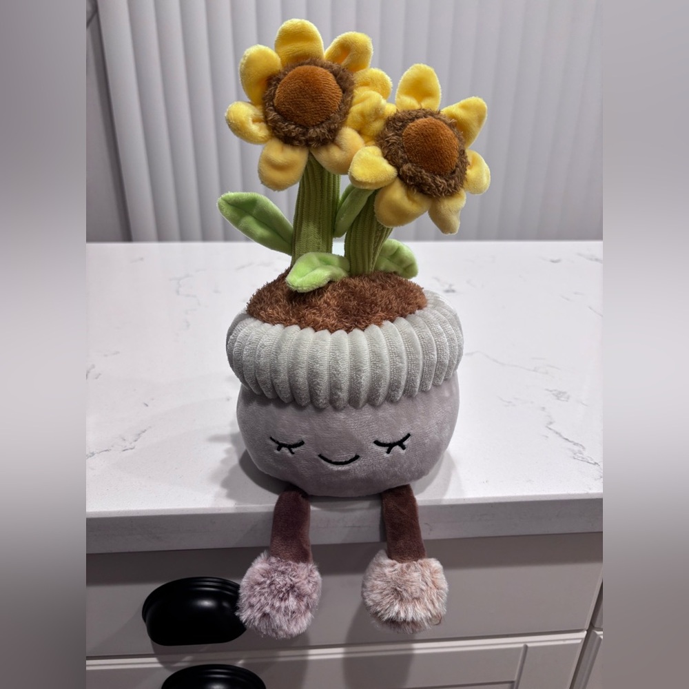 NEW Sunflower Greenhouse by Russ 12 Inch Plush Plant